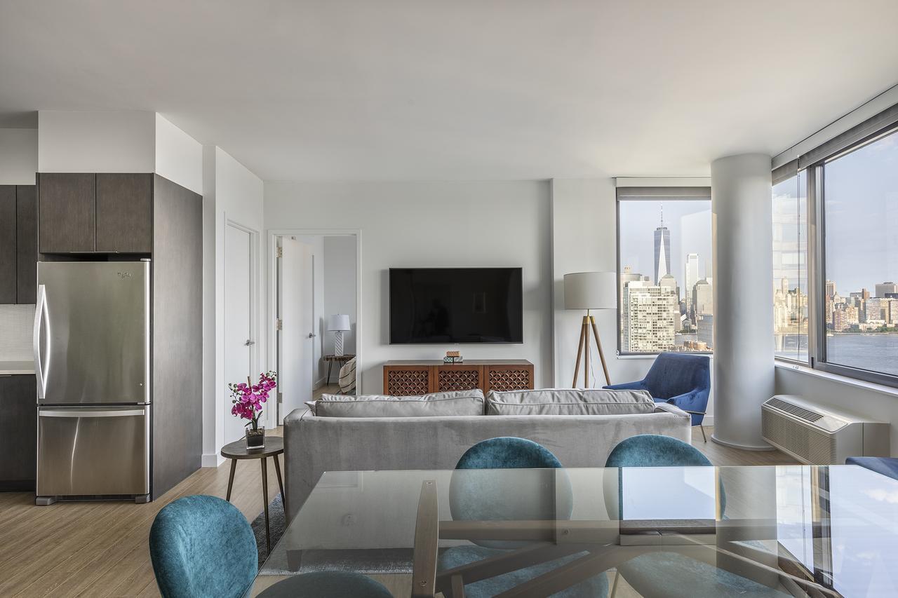 Deedee'S Sky Rise Apartments At Newport II Джерси-Сити Экстерьер фото